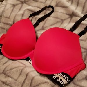 Victoria's Secret Pink Push Up 36C